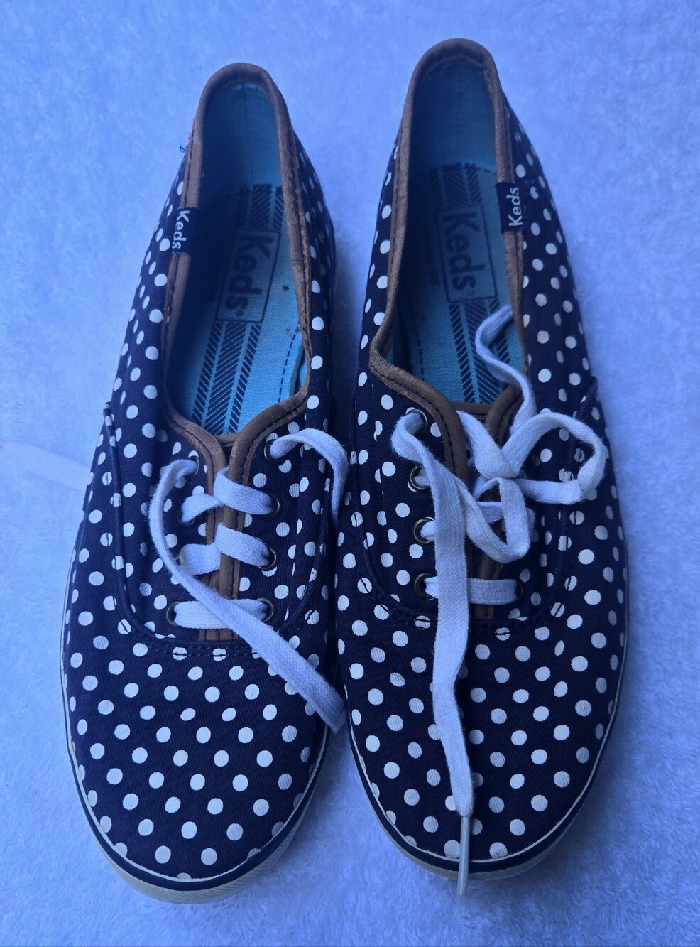 Keds Navy and White Polka Dot Canvas S with Brown Trim Size 8.5, more like a 9